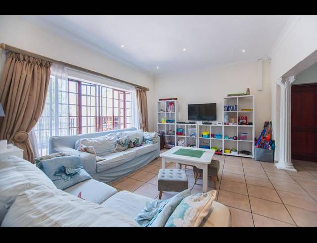 5 BEDROOM HOUSE FOR SALE IN DUNVEGAN